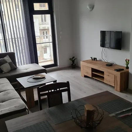 за гости ивая Apartment Kazanlak