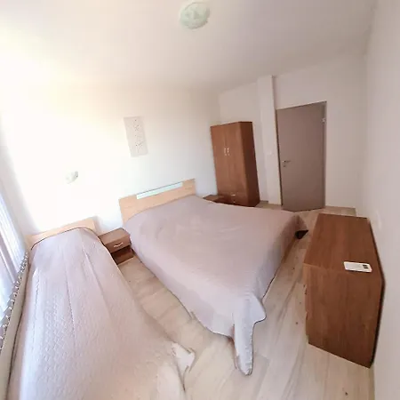 за гости ивая * Kazanlŭk