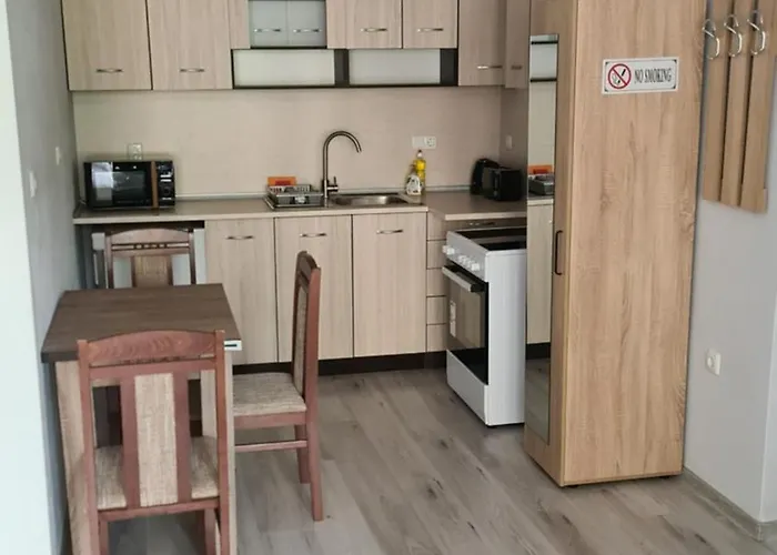 Lejlighed за гости ивая