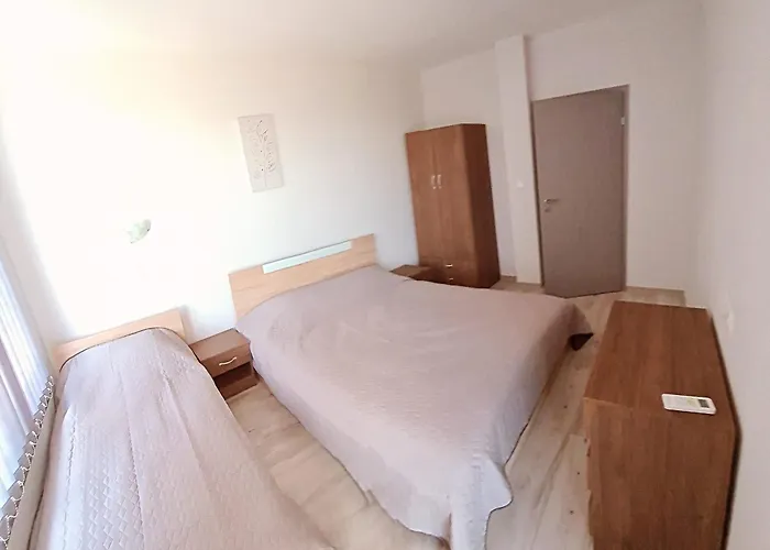 за гости ивая * Kazanlŭk